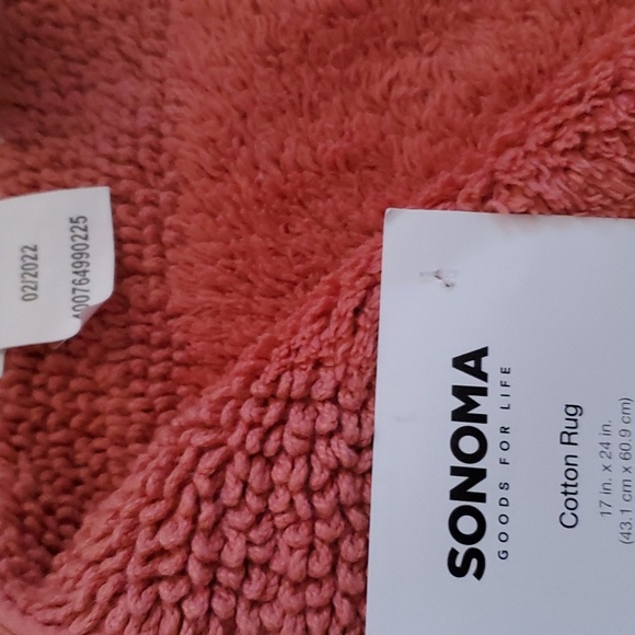 Coral 17 x 24" Cotton Bath Rug - Picture 2 of 4